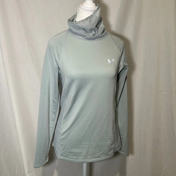 small Women’s light blue / mint Under Armour Cold Gear Reactor Run funnel neck - Picture 1 of 5